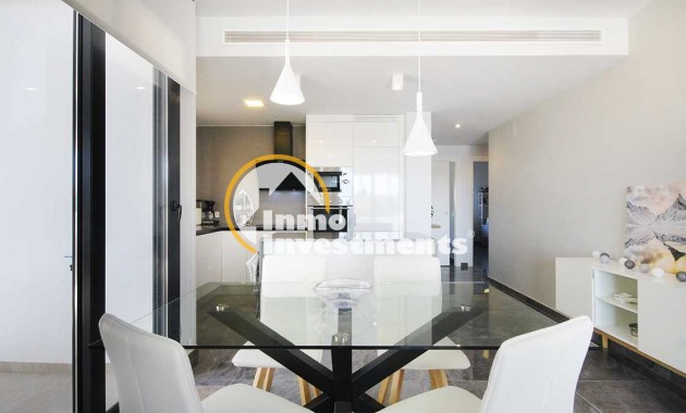 Resale - Apartment - Los Altos