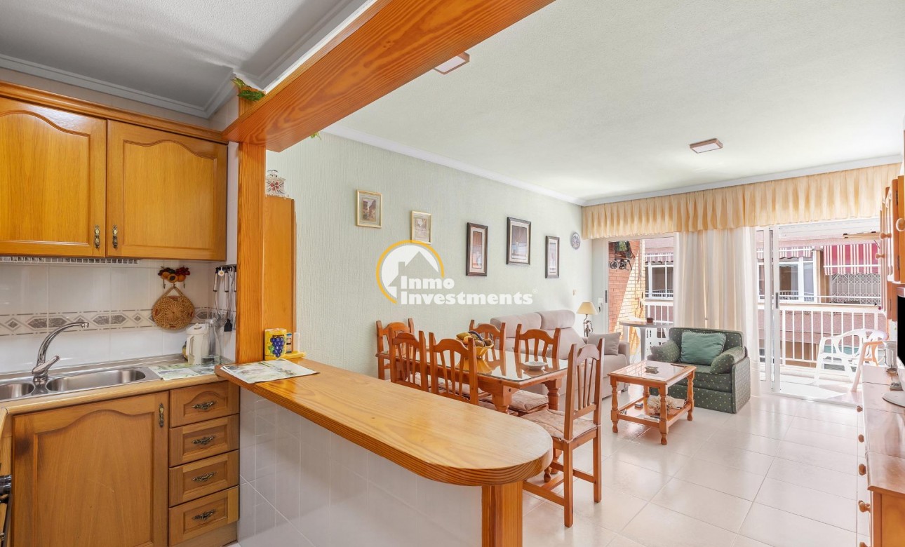 Resale - Apartment - Torrevieja - Playa del Cura