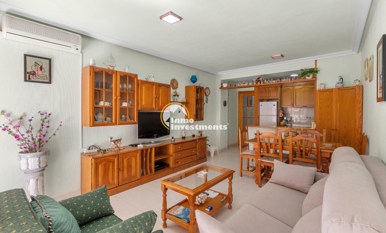 Resale - Apartment - Torrevieja - Playa del Cura