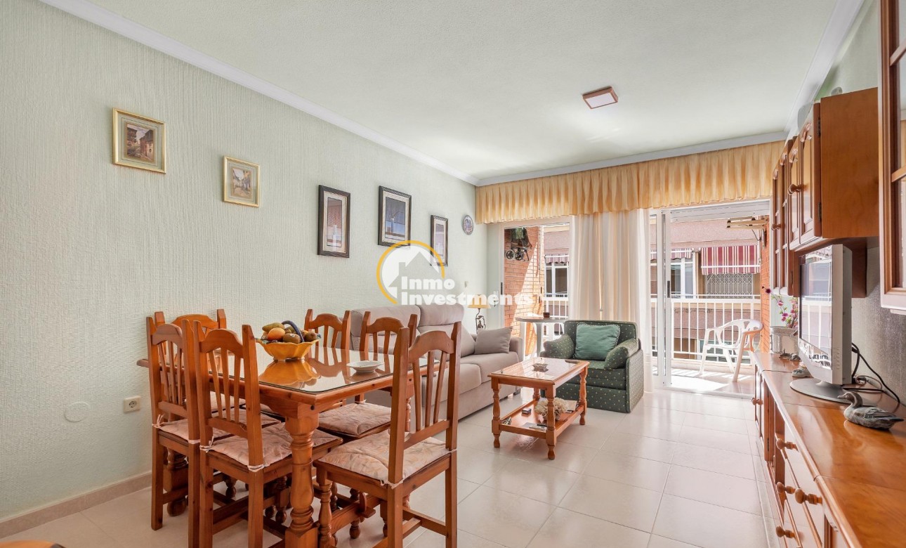 Resale - Apartment - Torrevieja - Playa del Cura