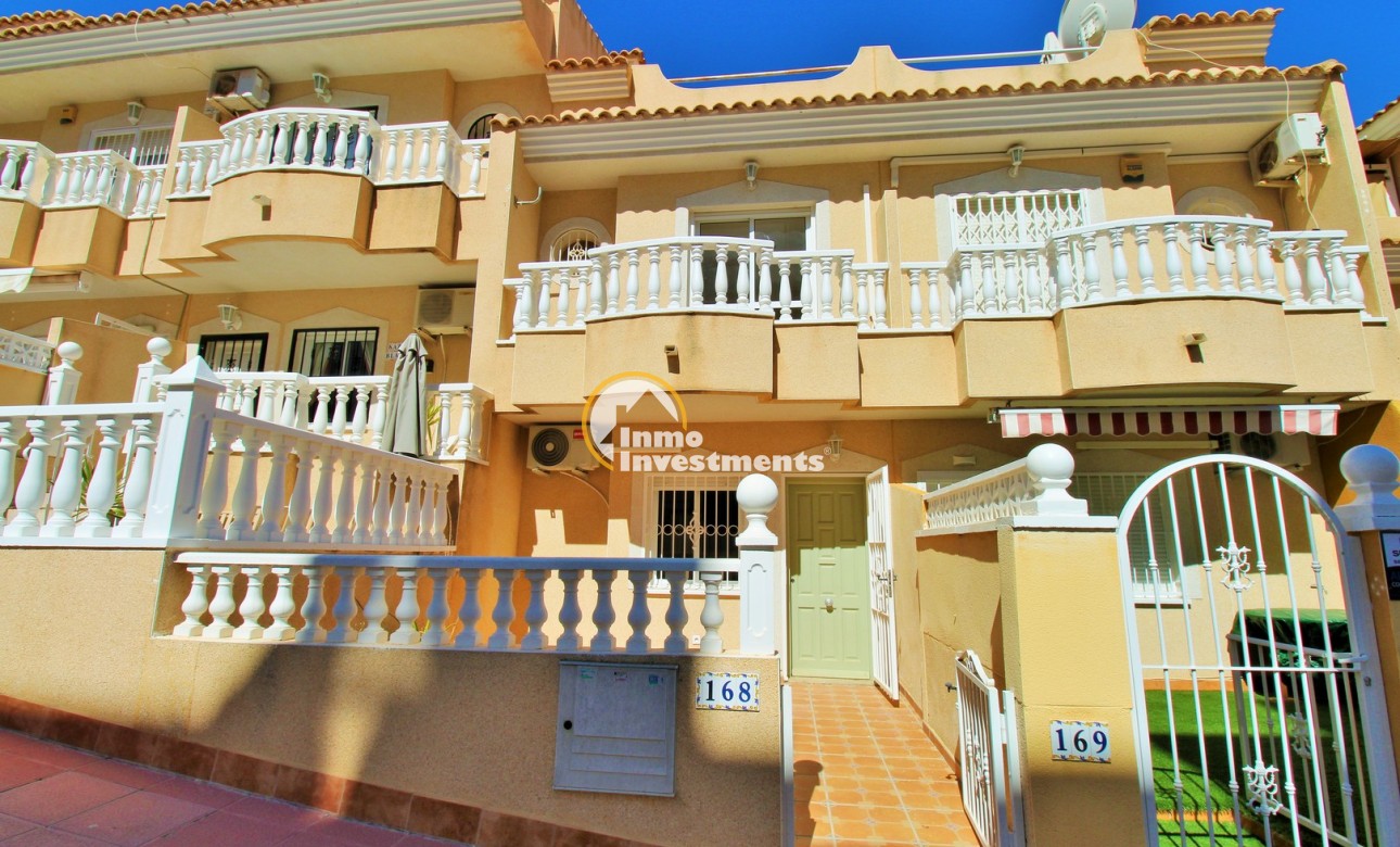 Gebrauchtimmobilien - Reihenhaus - Villamartin