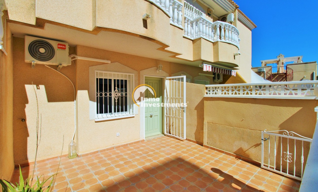 Gebrauchtimmobilien - Reihenhaus - Villamartin