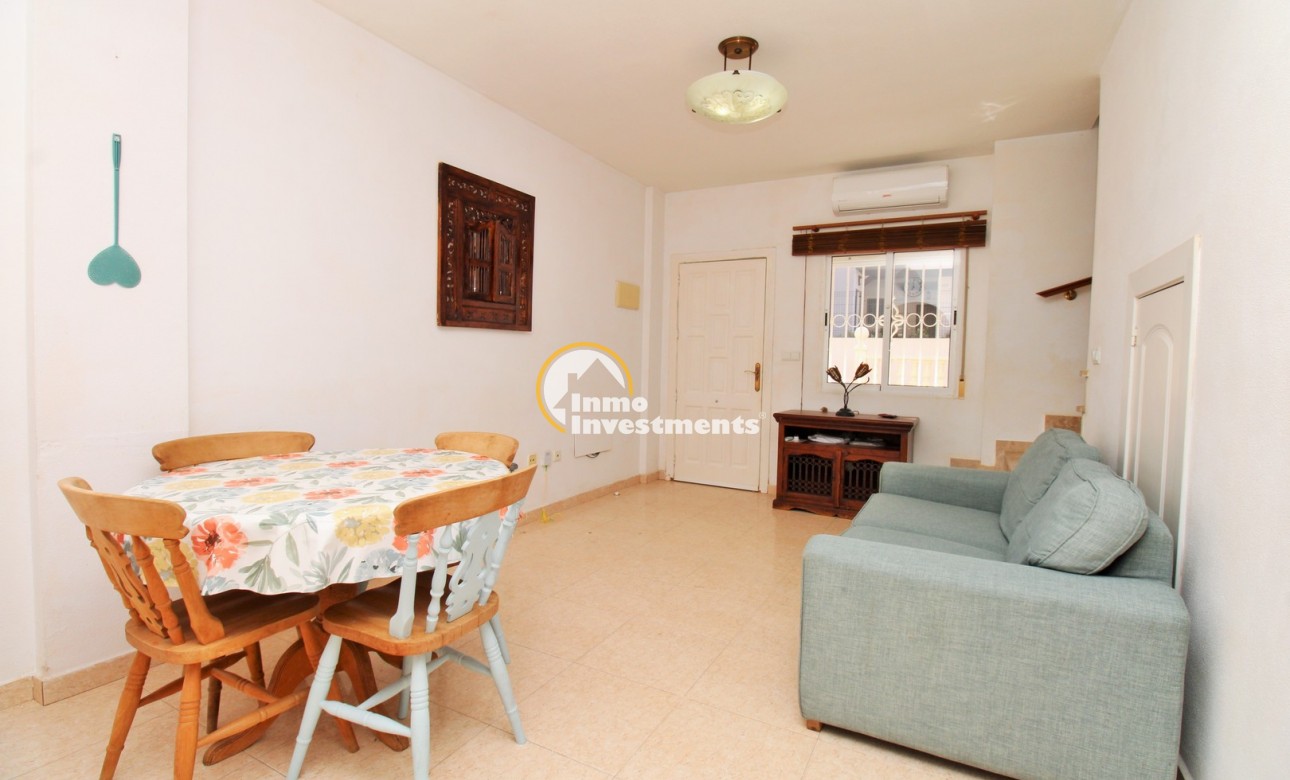 Gebrauchtimmobilien - Reihenhaus - Villamartin