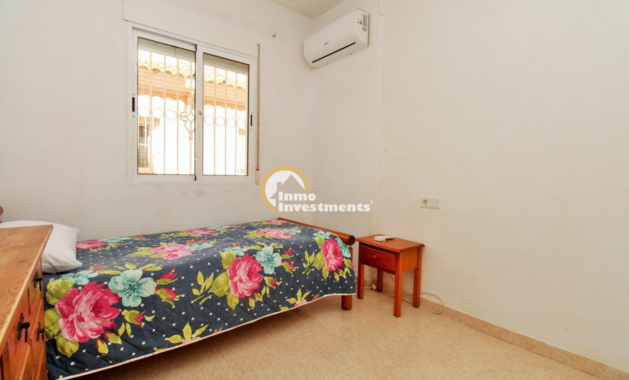 Gebrauchtimmobilien - Reihenhaus - Villamartin