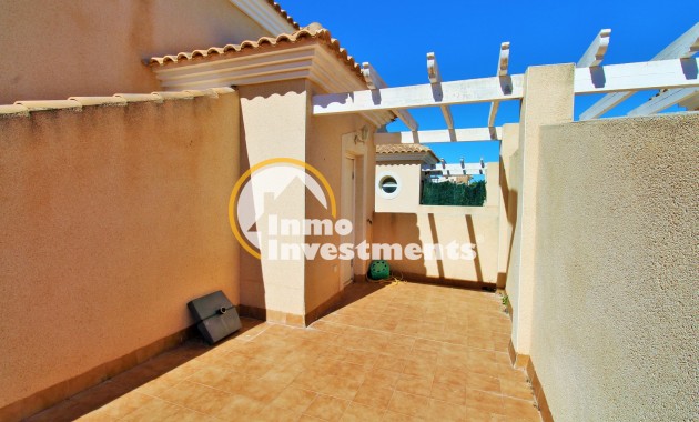 Gebrauchtimmobilien - Reihenhaus - Villamartin