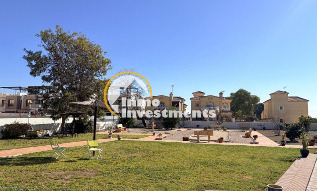 Resale - Apartment - Cabo Roig - Lomas de Cabo Roig