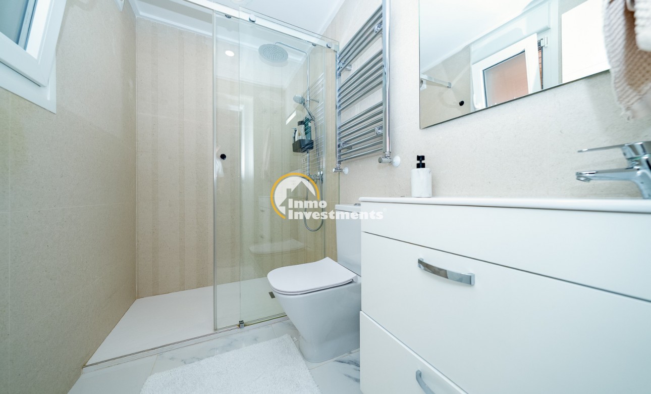 Bestaande bouw - Villa - Pinar de Campoverde