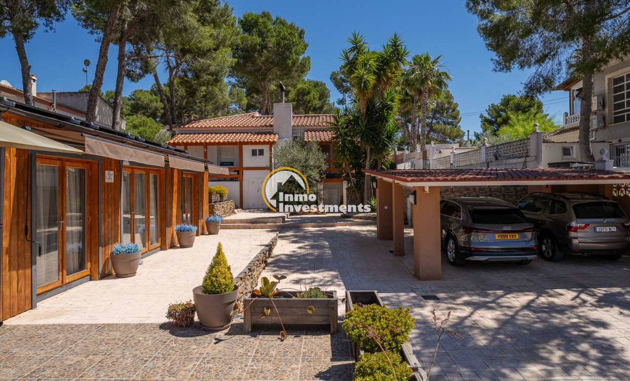 Bestaande bouw - Villa - Pinar de Campoverde