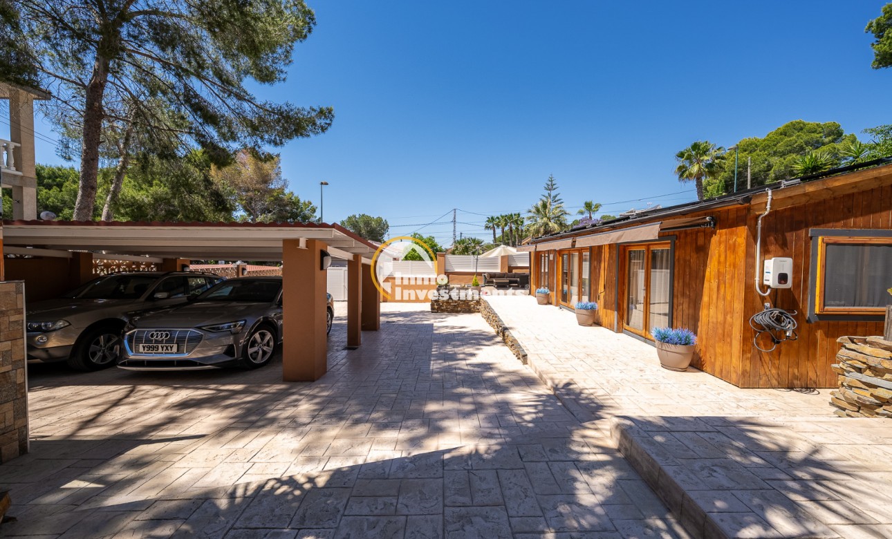 Bestaande bouw - Villa - Pinar de Campoverde