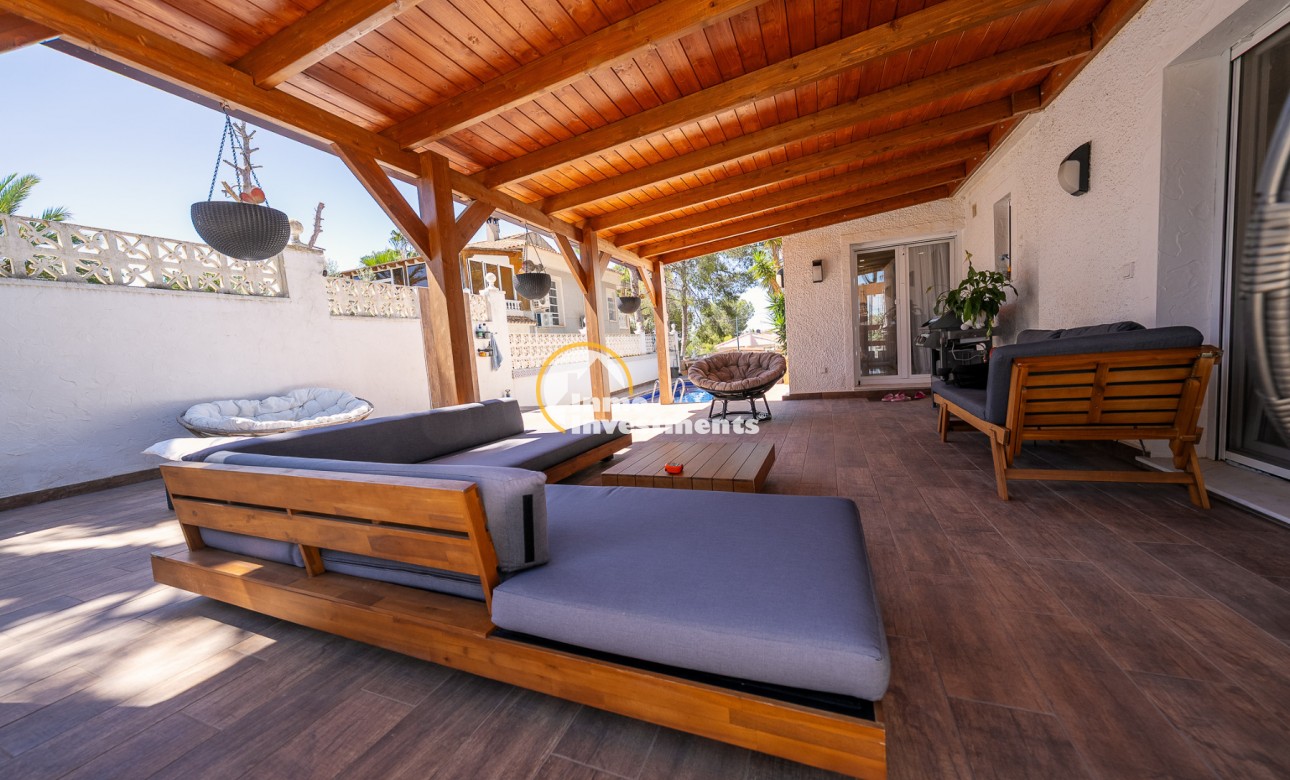 Bestaande bouw - Villa - Pinar de Campoverde