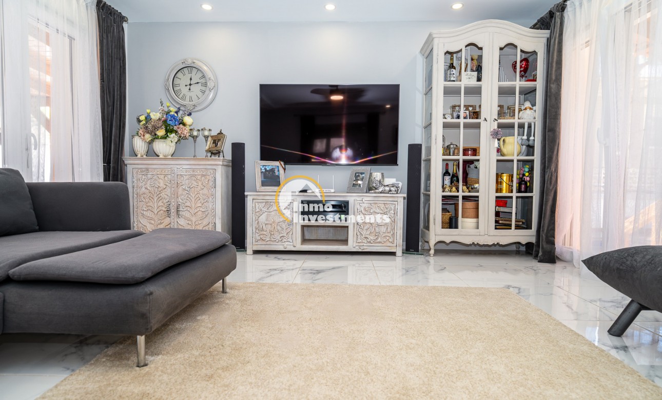 Bestaande bouw - Villa - Pinar de Campoverde