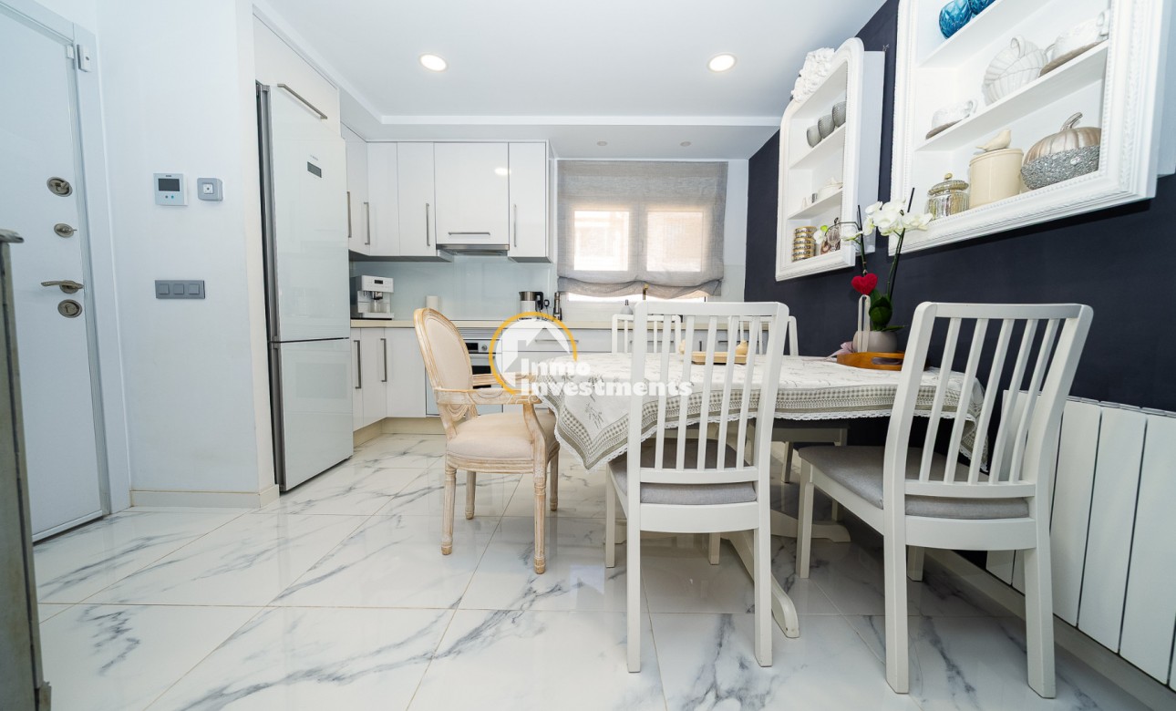 Bestaande bouw - Villa - Pinar de Campoverde