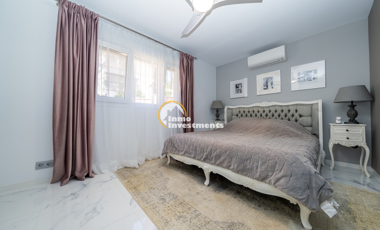 Bestaande bouw - Villa - Pinar de Campoverde