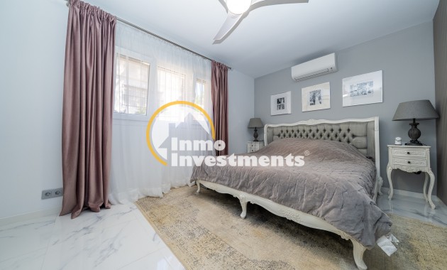 Bestaande bouw - Villa - Pinar de Campoverde