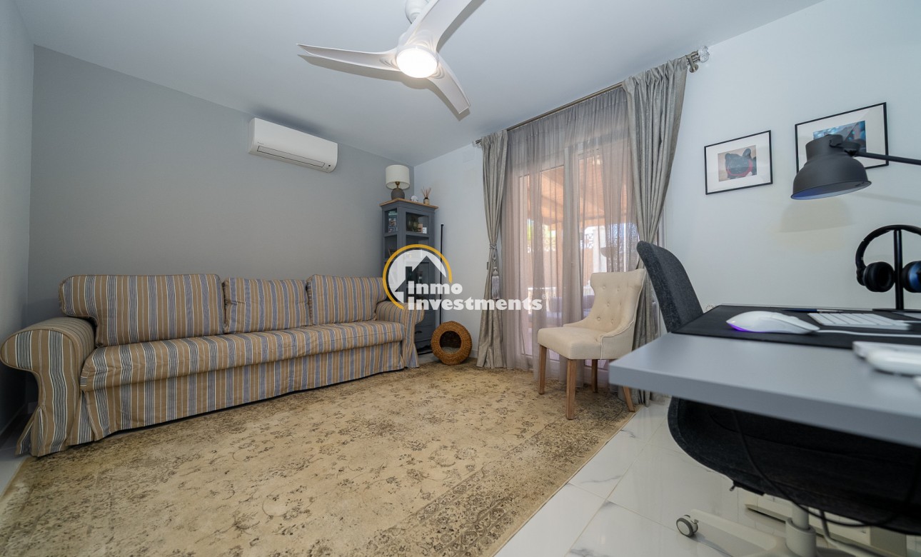 Bestaande bouw - Villa - Pinar de Campoverde
