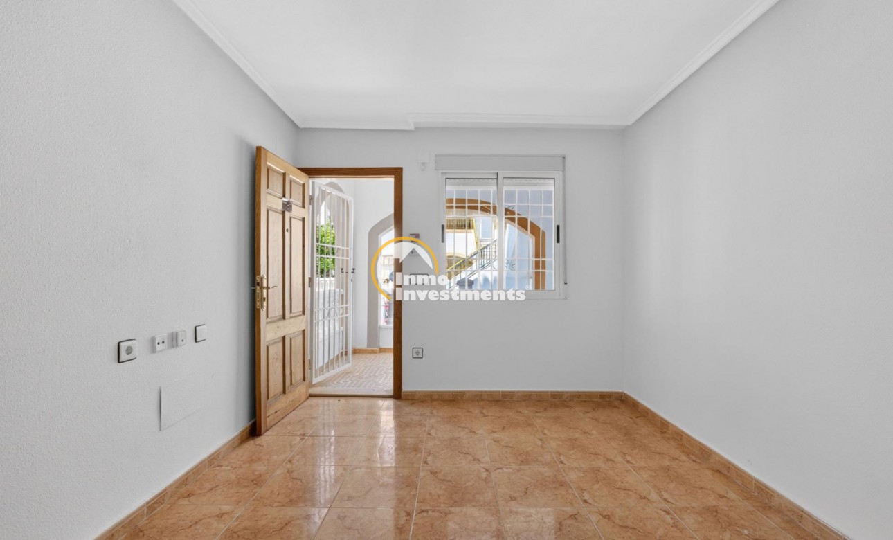 Till salu - Bungalow - Torrevieja - El Limonar