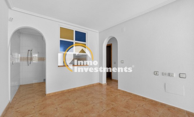 Till salu - Bungalow - Torrevieja - El Limonar