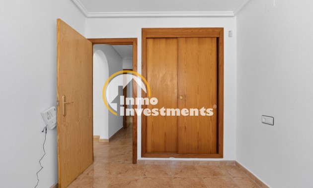Till salu - Bungalow - Torrevieja - El Limonar