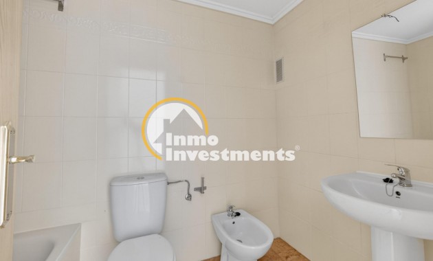 Till salu - Bungalow - Torrevieja - El Limonar