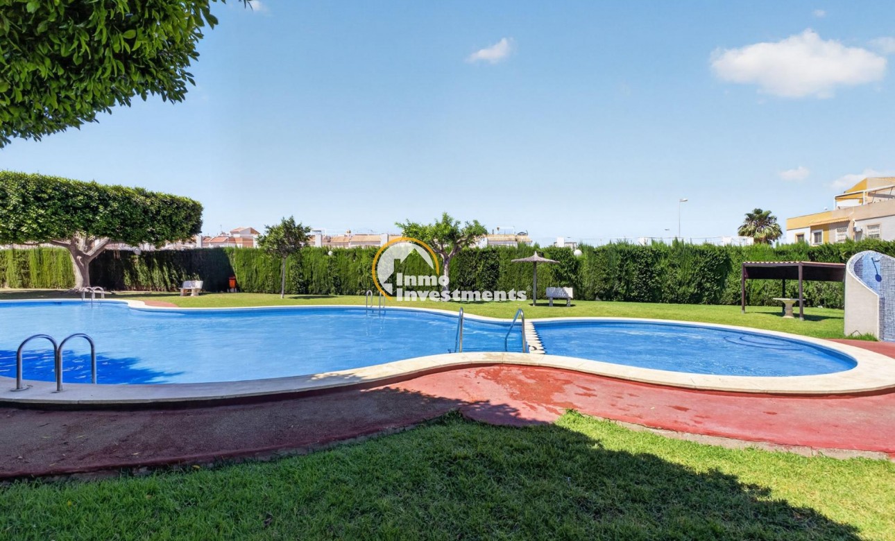 Till salu - Bungalow - Torrevieja - El Limonar