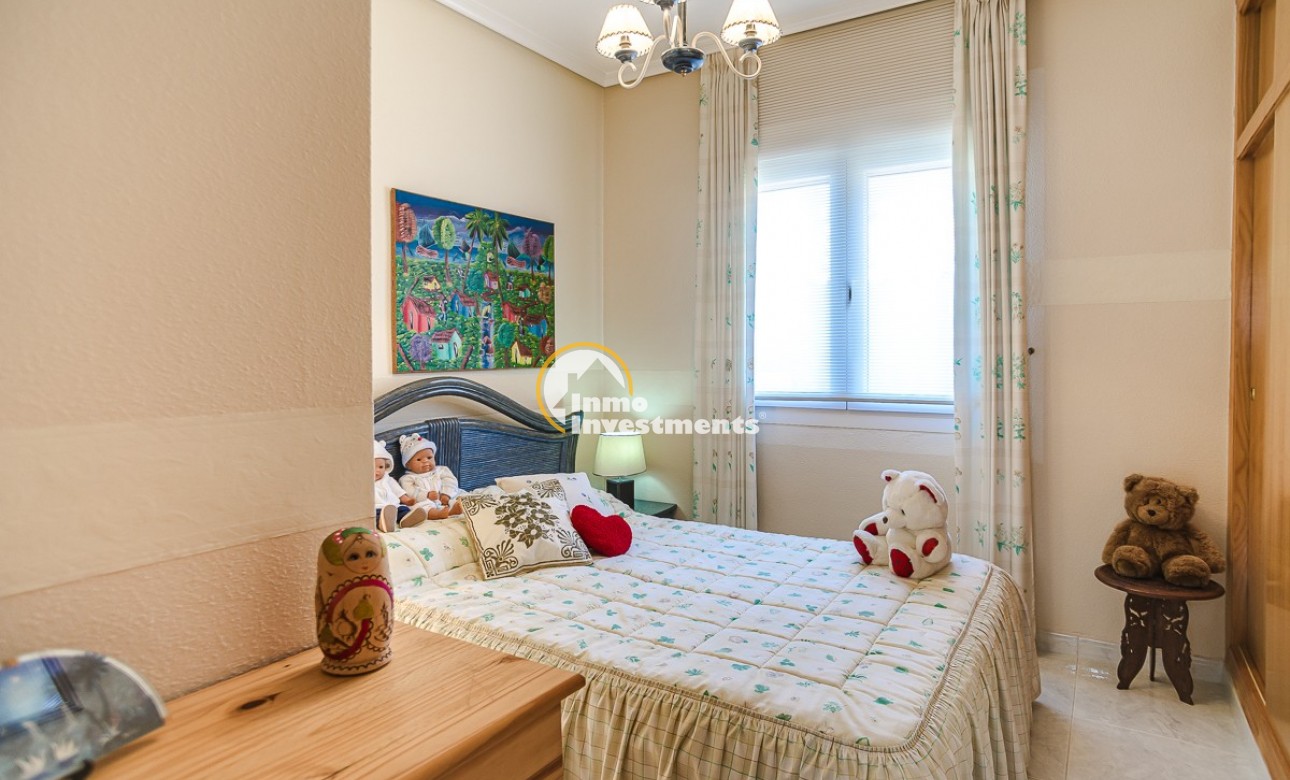 Gebrauchtimmobilien - Villa - Los Altos