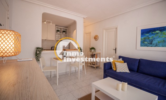 Resale - Apartment - La Mata