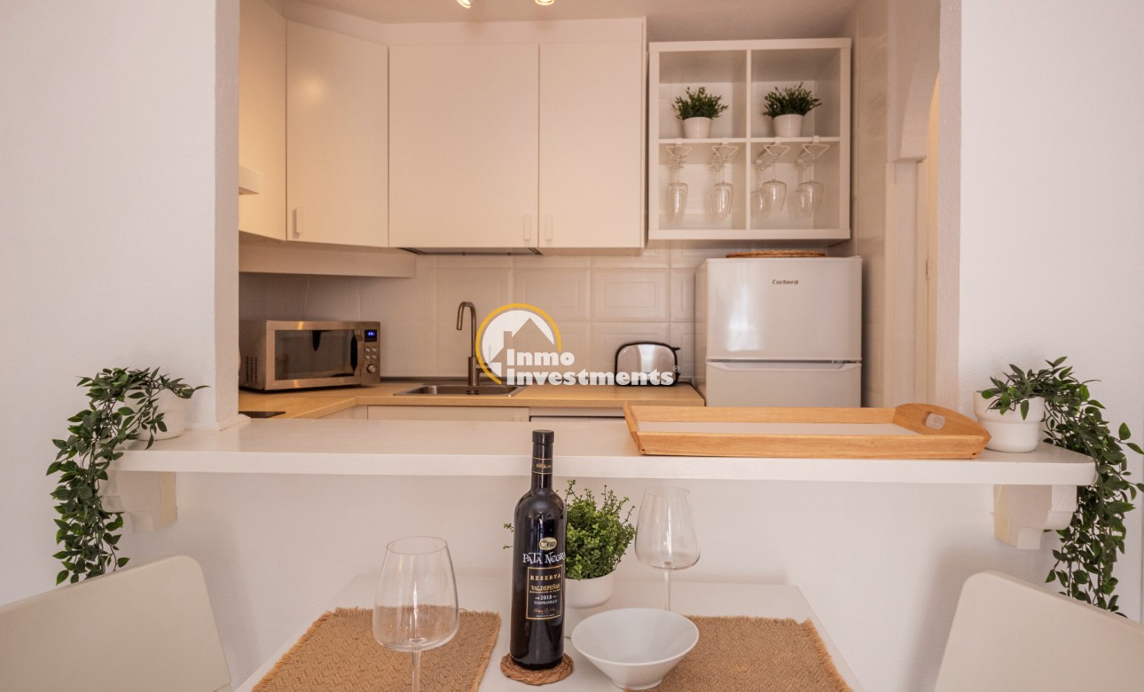 Resale - Apartment - La Mata