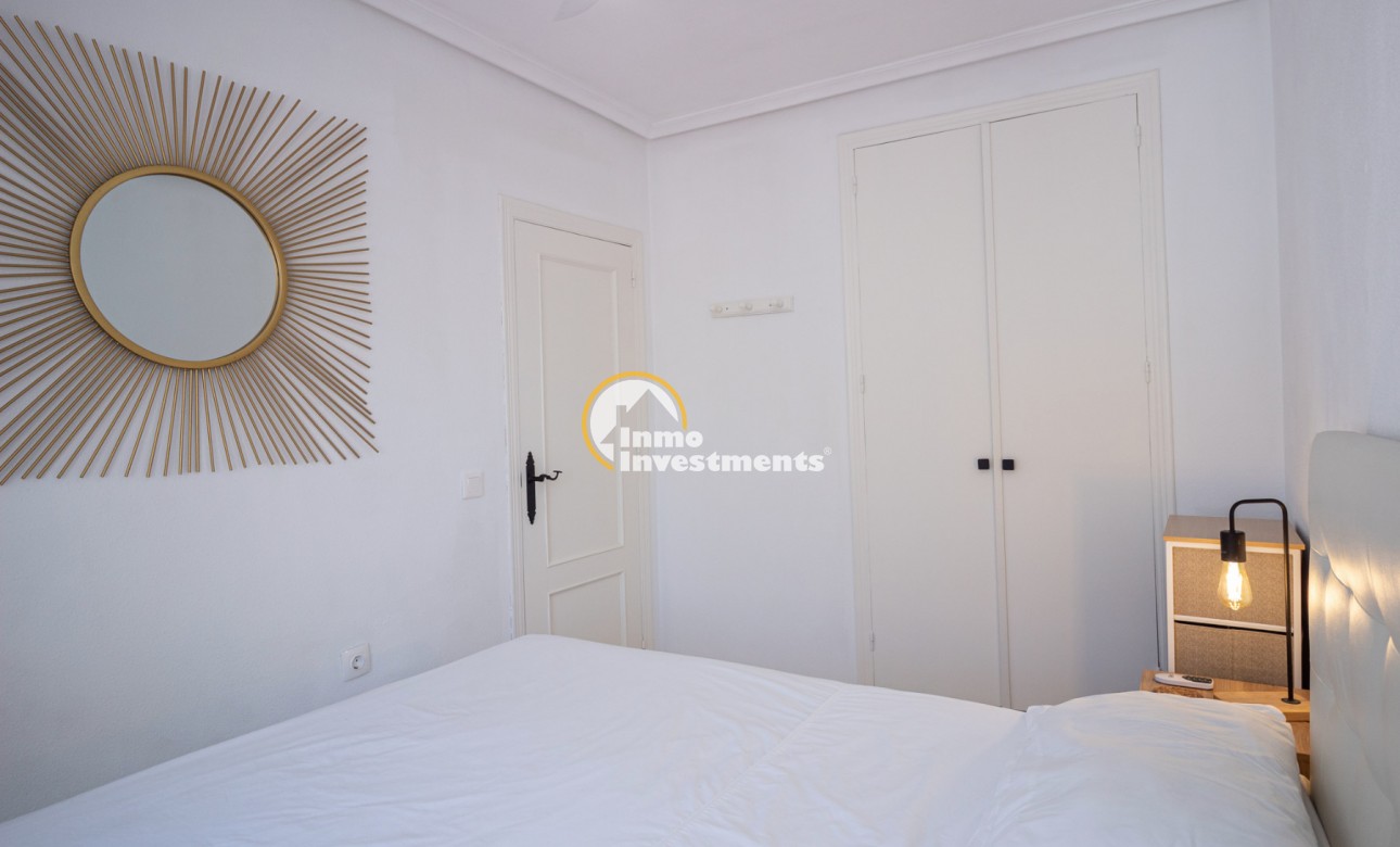 Resale - Apartment - La Mata