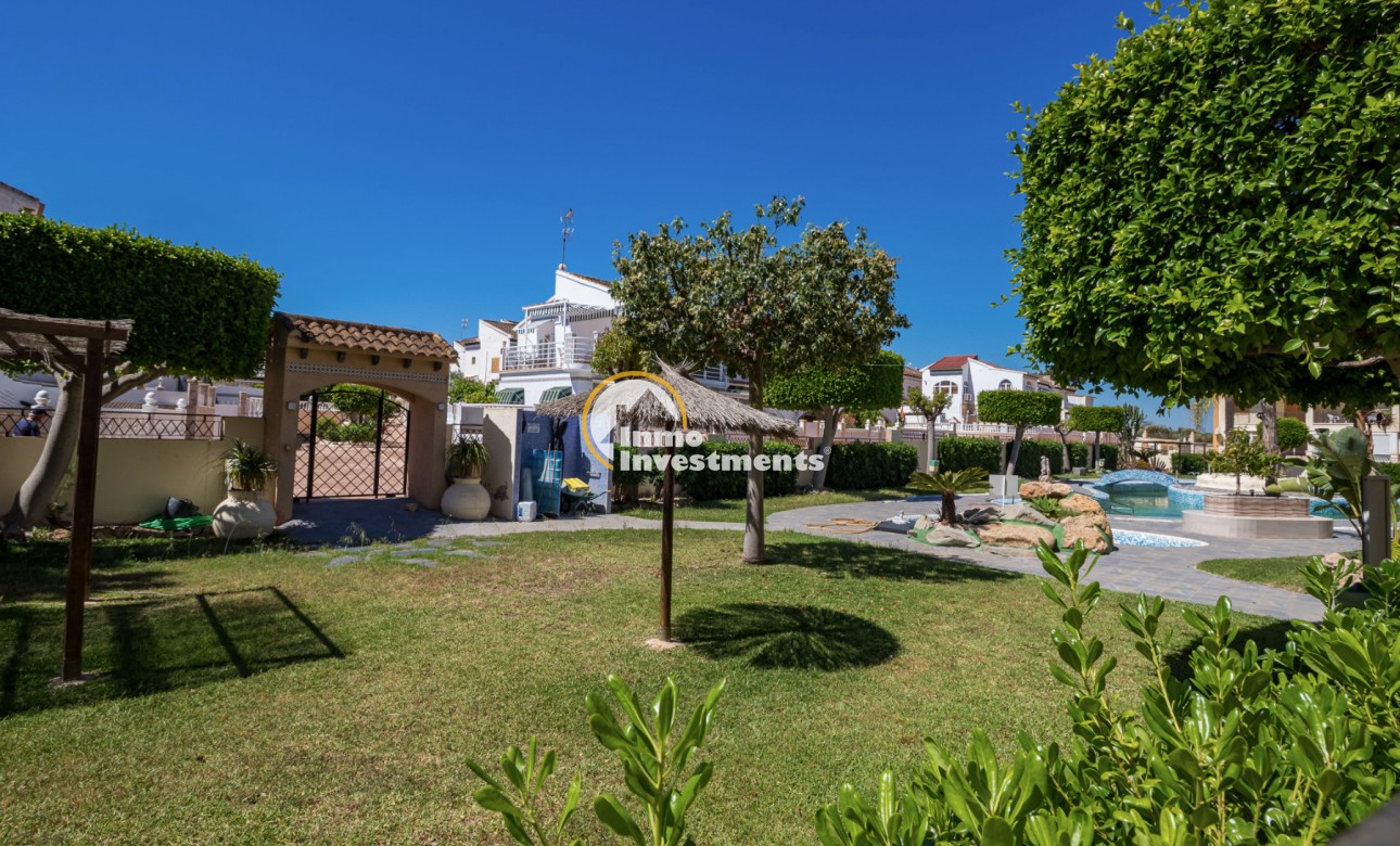 Resale - Apartment - La Mata