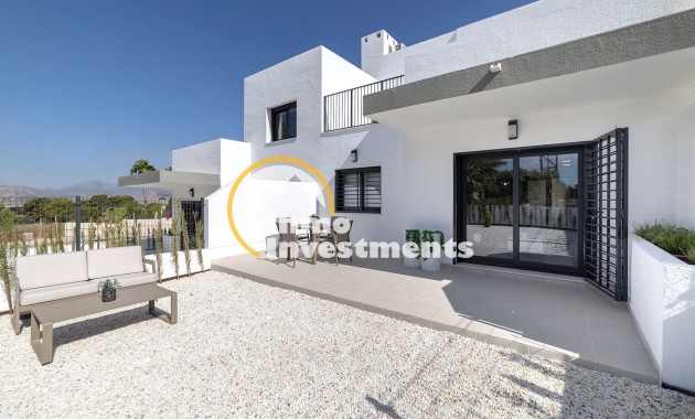 Nieuwbouw - Villa - Busot, zona Bonalba Golf (Alicante) - Spain