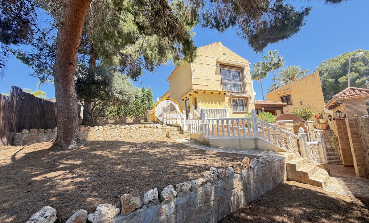 Resale - Villa - Los Balcones