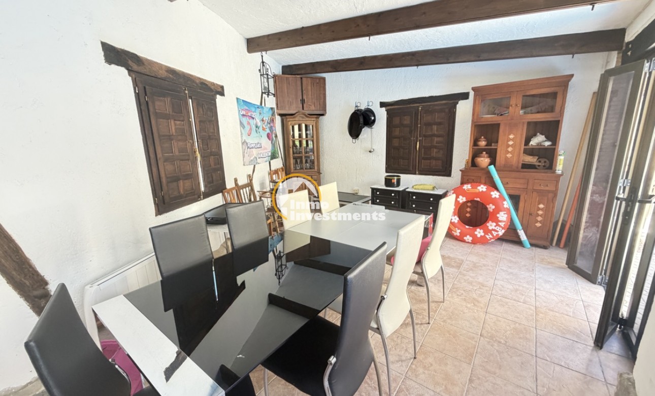 Resale - Villa - Los Balcones