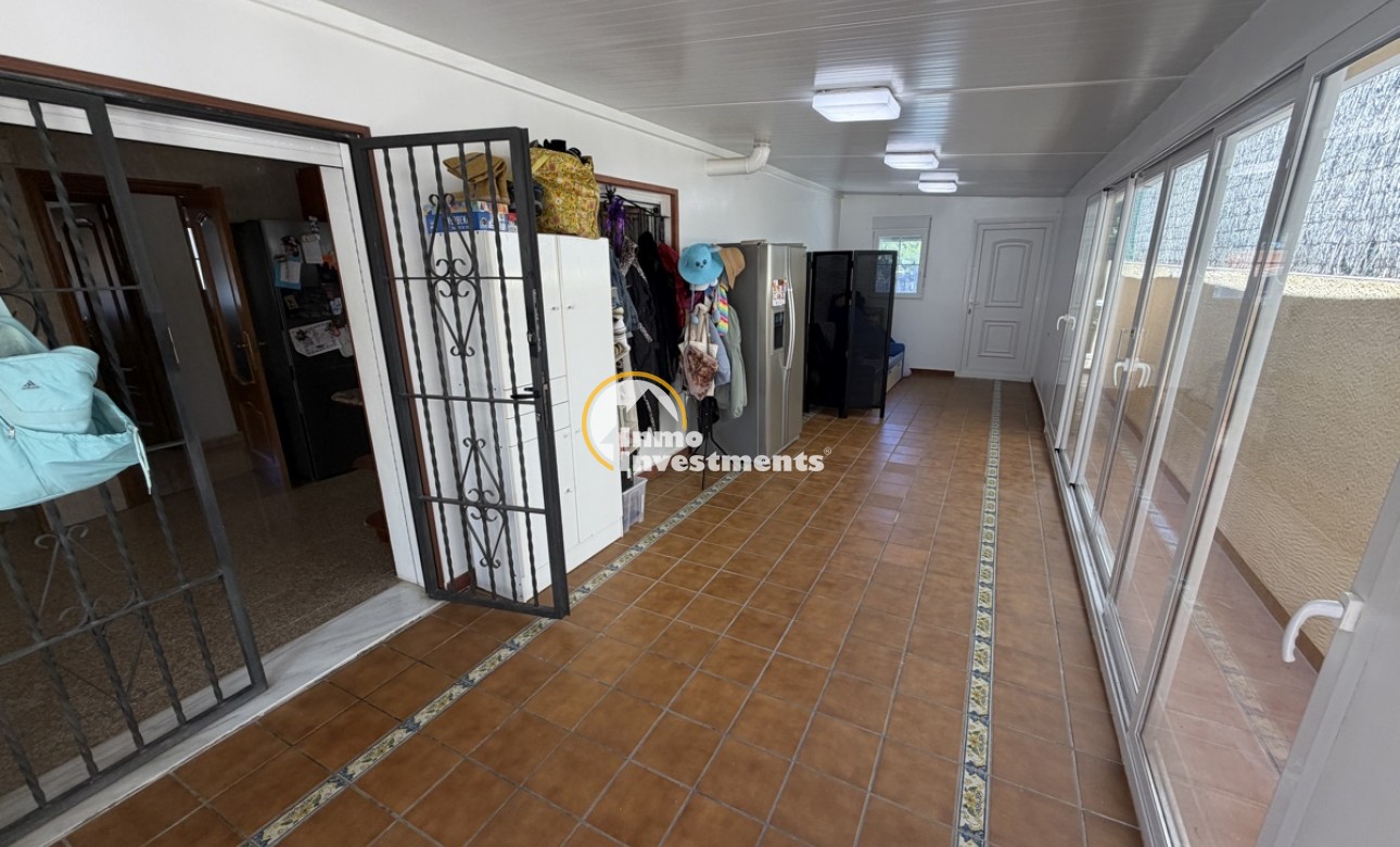 Resale - Villa - Los Balcones