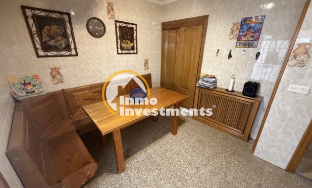 Resale - Villa - Los Balcones