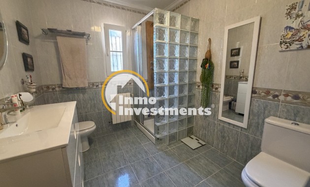 Resale - Villa - Los Balcones