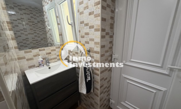 Resale - Villa - Los Balcones