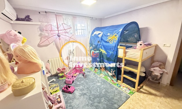 Resale - Villa - Los Balcones