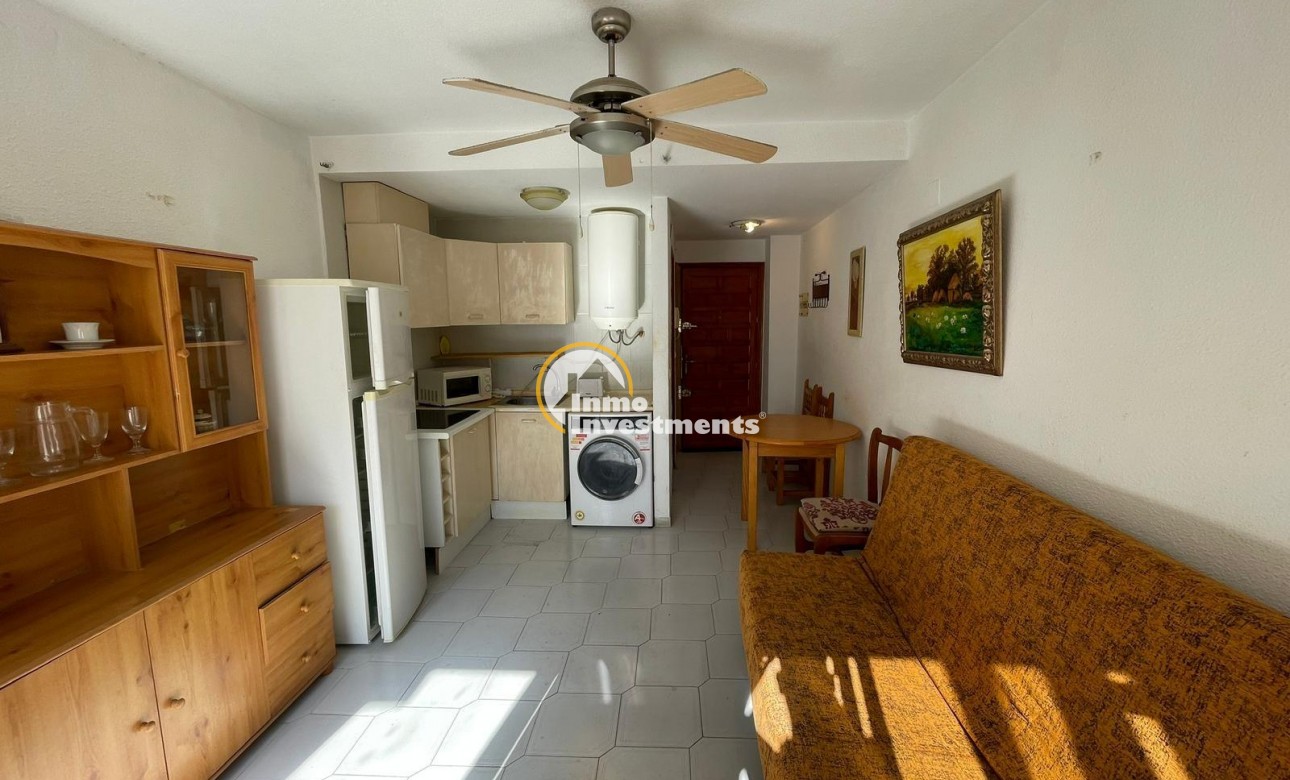 Resale - Studio  - Torrevieja - Centro