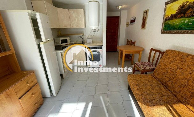Resale - Studio  - Torrevieja - Centro