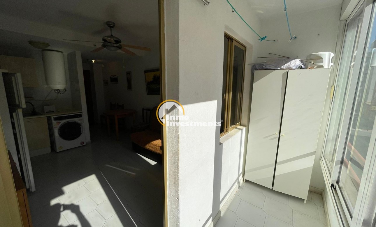 Resale - Studio  - Torrevieja - Centro