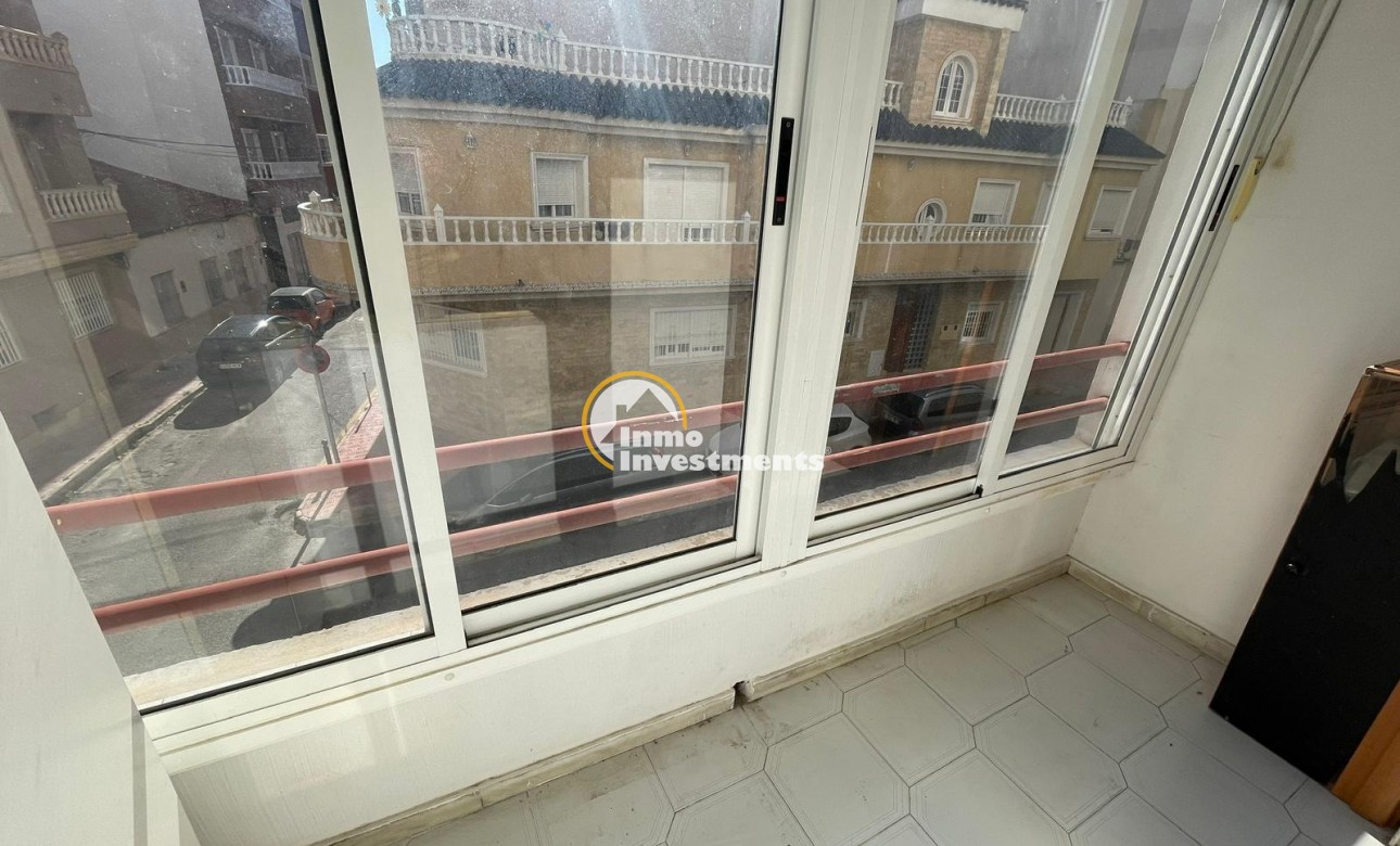 Resale - Studio  - Torrevieja - Centro