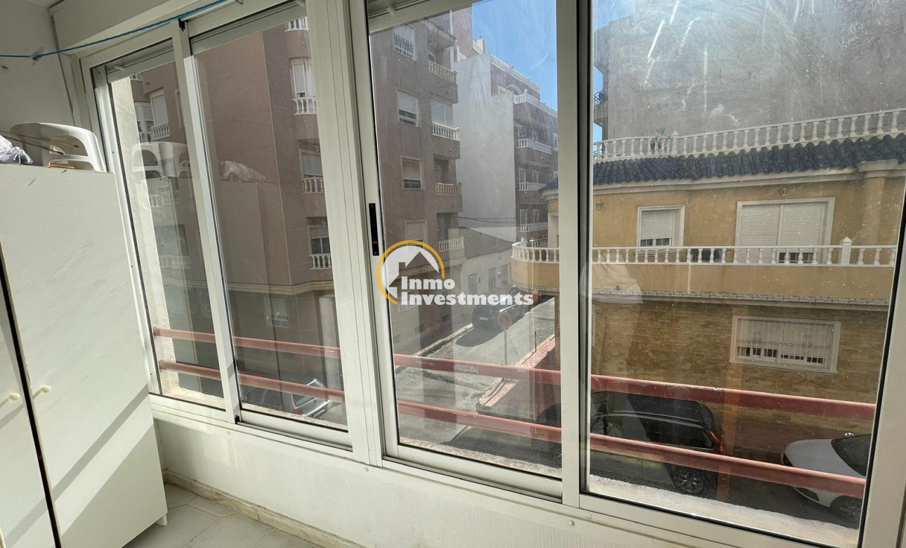 Resale - Studio  - Torrevieja - Centro