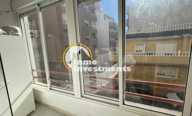 Resale - Studio  - Torrevieja - Centro