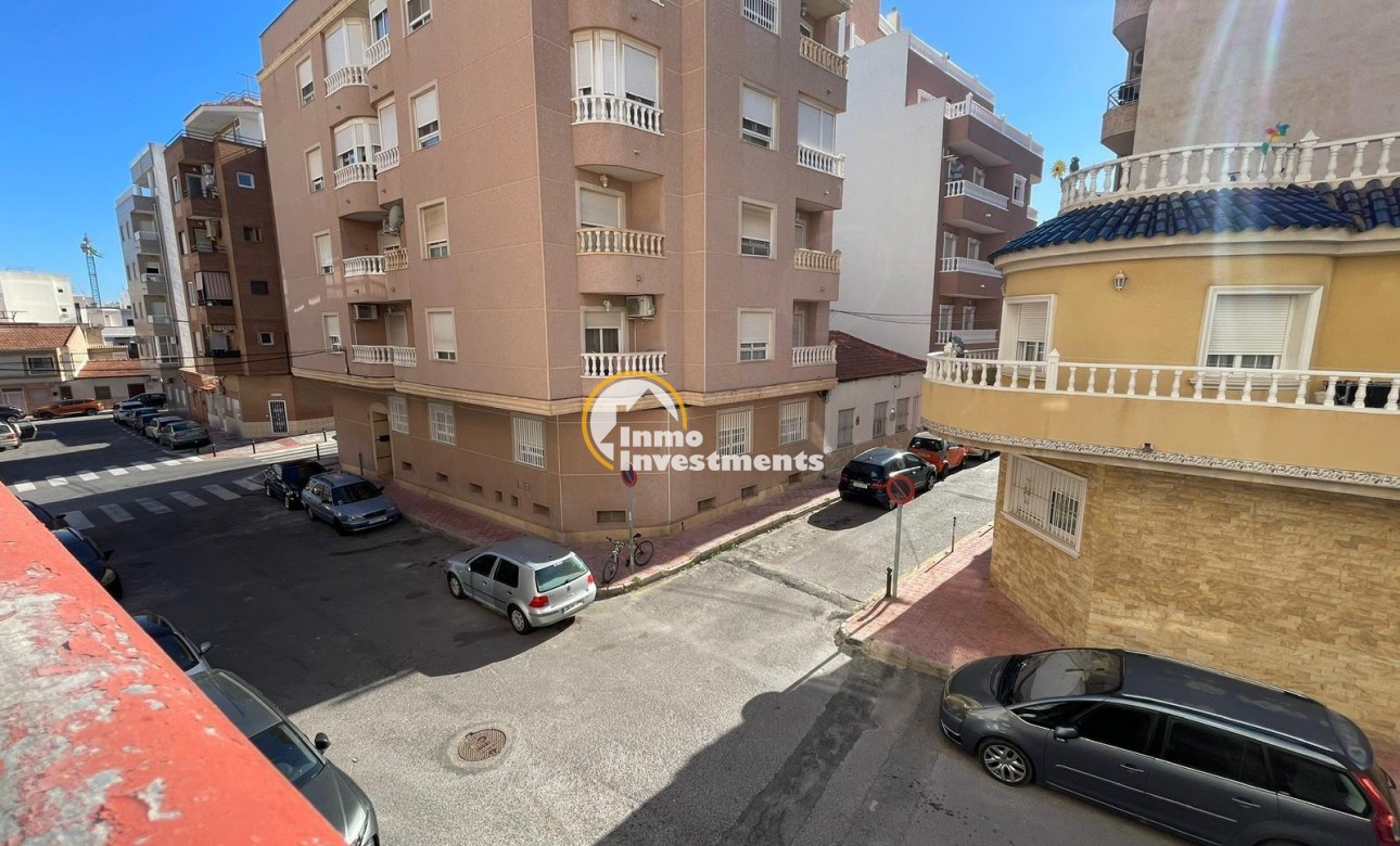 Resale - Studio  - Torrevieja - Centro