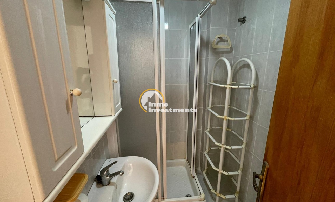 Resale - Studio  - Torrevieja - Centro