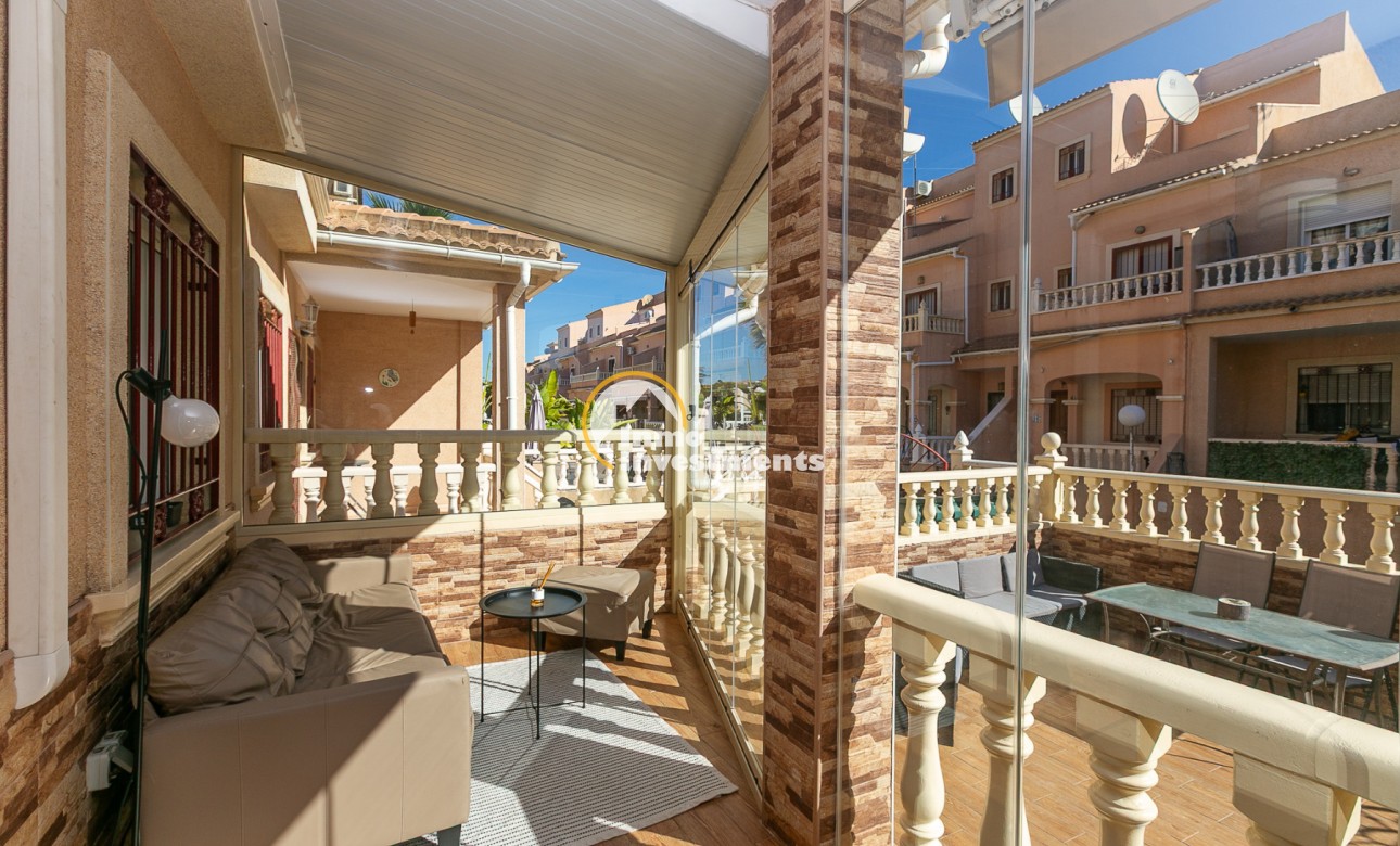 Resale - Town house - Playa Flamenca