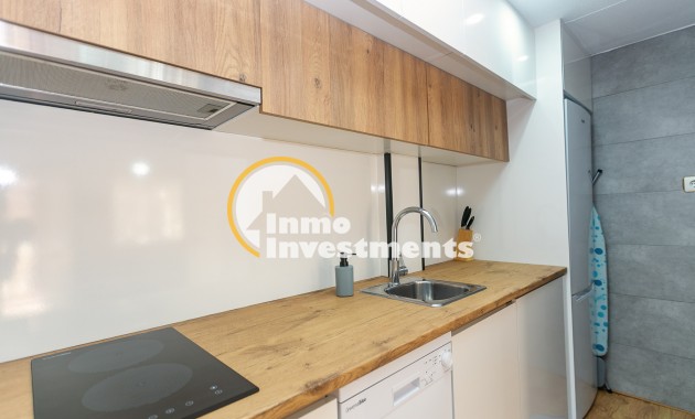 Resale - Town house - Playa Flamenca