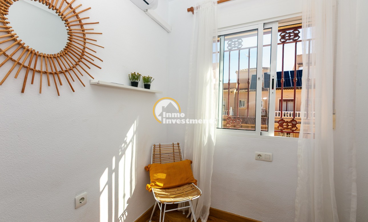 Resale - Town house - Playa Flamenca