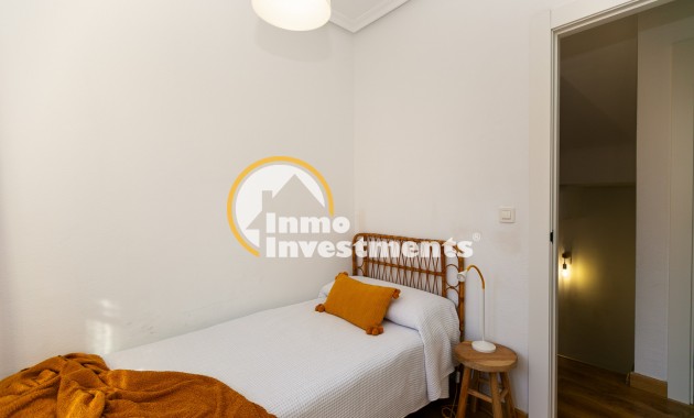 Resale - Town house - Playa Flamenca