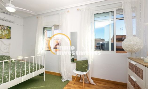 Resale - Town house - Playa Flamenca